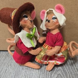 ANNALEE Dolls Adorable Mouse Mice Couple Figurines Pilgrims